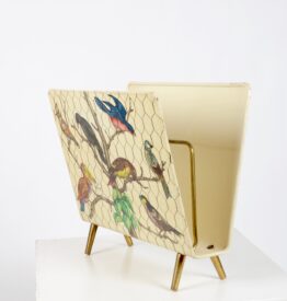 Piero-Fornasetti-Magazine-Rack-circa-1950s5